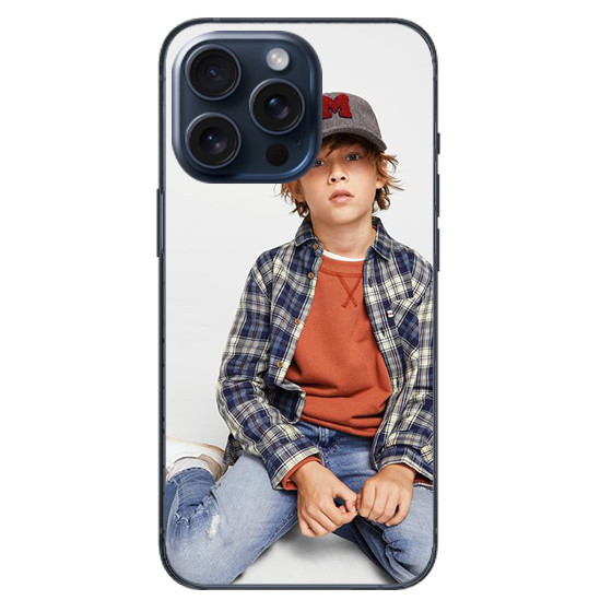 Capa personalizada para iPhone 14 Pro com laterais de silicone